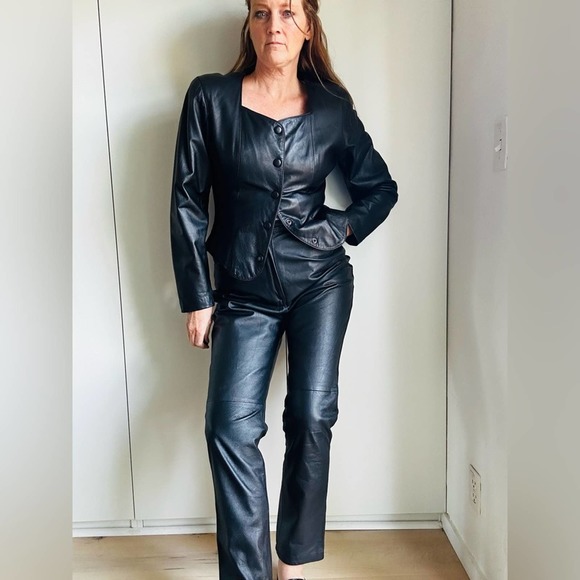 90s Wilsons Leather Jacket Cropped Snap Front Biker Babe Sexy Gothic Witchy MED - Picture 4 of 13